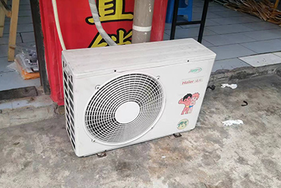 都安空调突然不制冷只吹自然风怎么办？